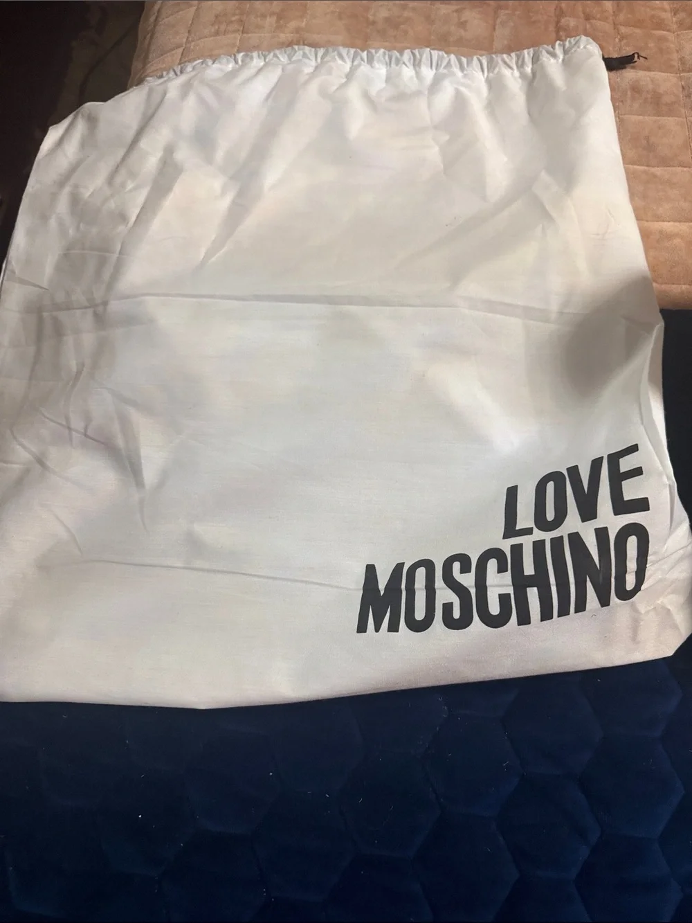 Love Moschino chic quilted